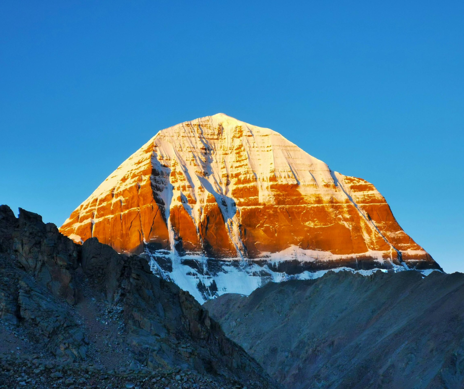 From Lucknow: 3-Day Kailash Mansarovar Aerial Darshan Tour